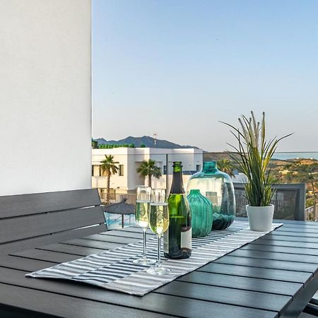 Luxury Apartment Michael 卡拉德米哈斯 外观 照片