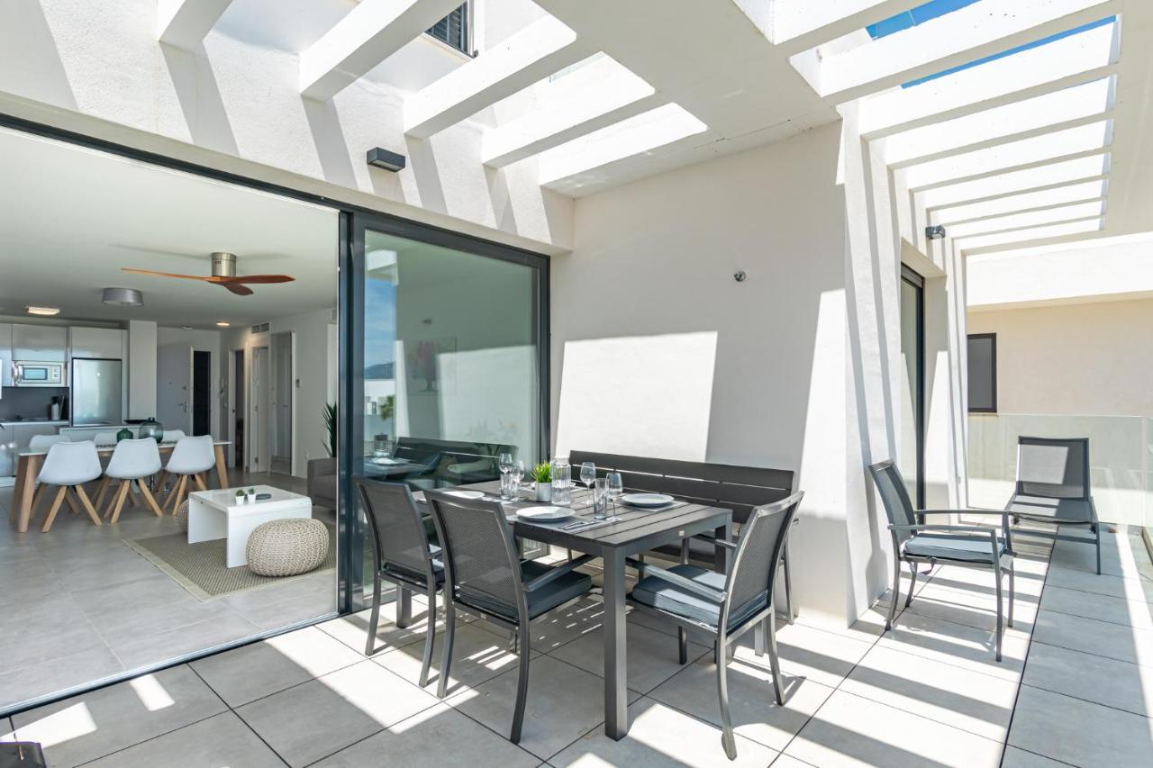 Luxury Apartment Michael 卡拉德米哈斯 外观 照片
